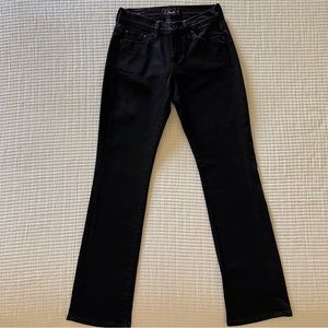 Lucky Brand 🍀 Easy Rider Jean in black. Size 0/25 R